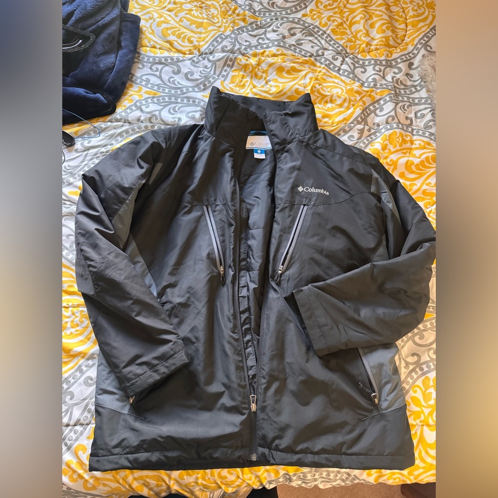 Columbia Men's Black Performance Shell Jacket